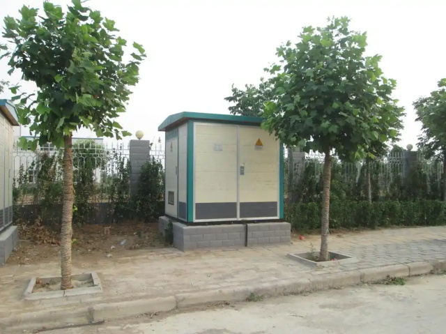 麦盖提1000KVA欧式箱式变压器